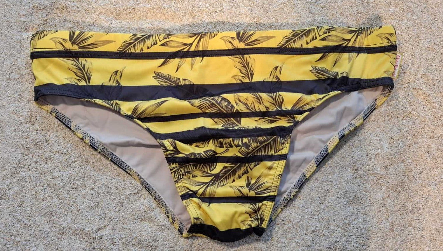 Swim briefs for men