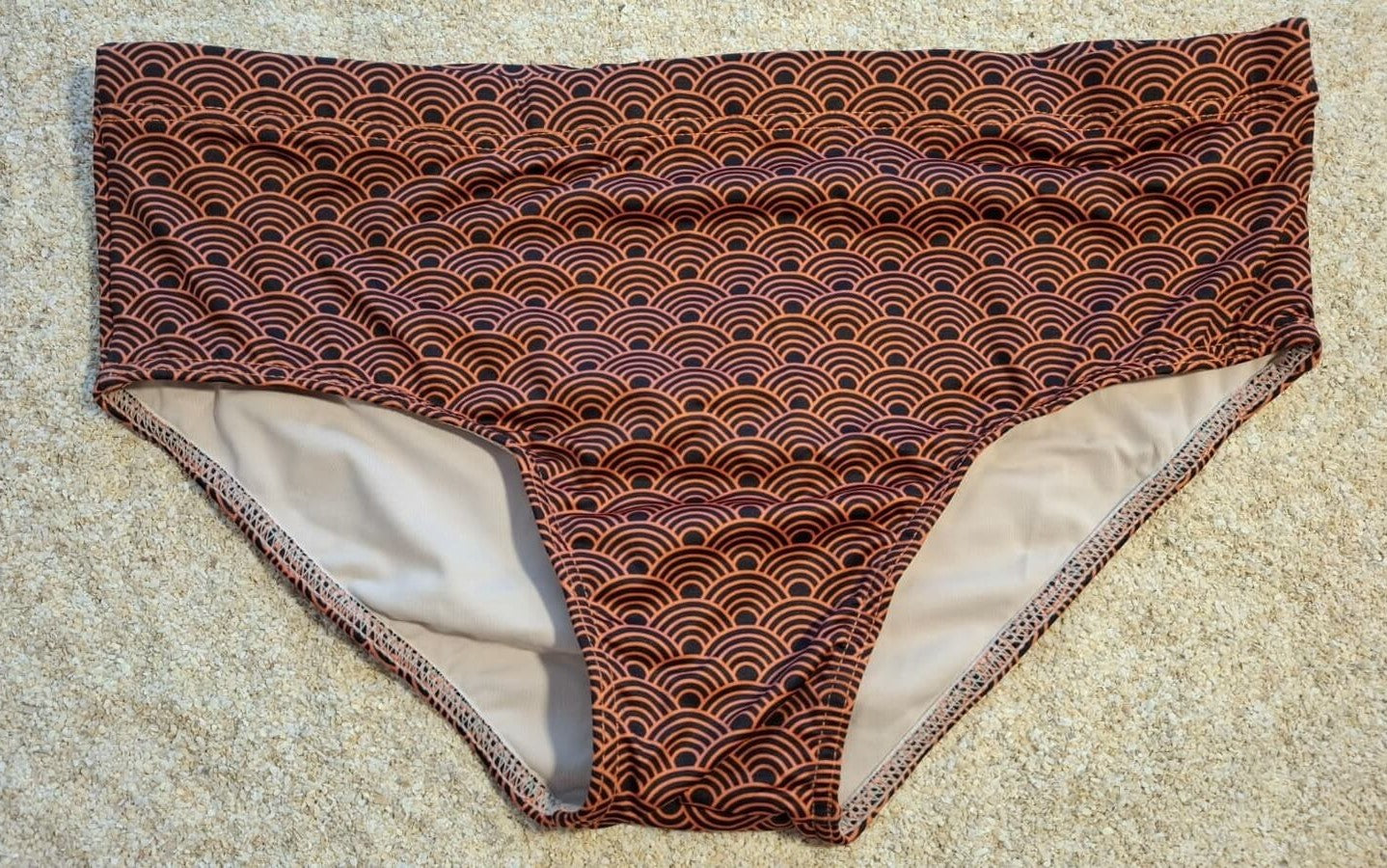 Low Rise Cut Men´s swim Trunks