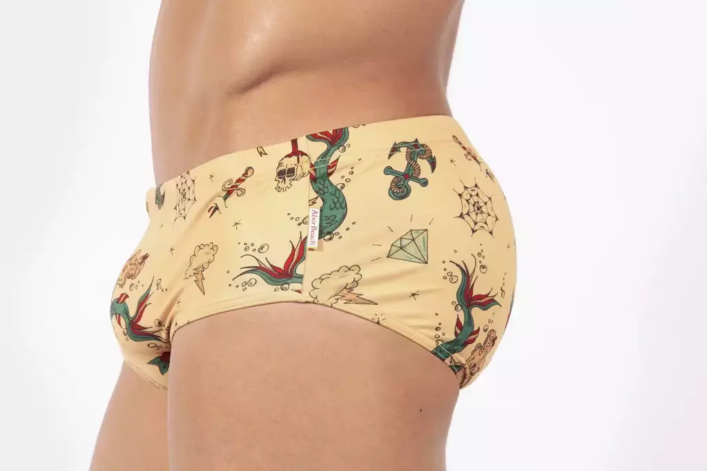 Low Rise Cut Men´s swim Trunks