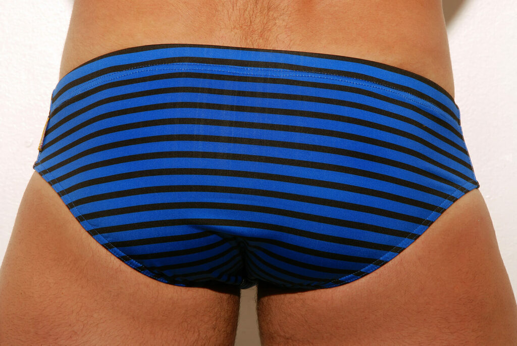 Swim briefs for men