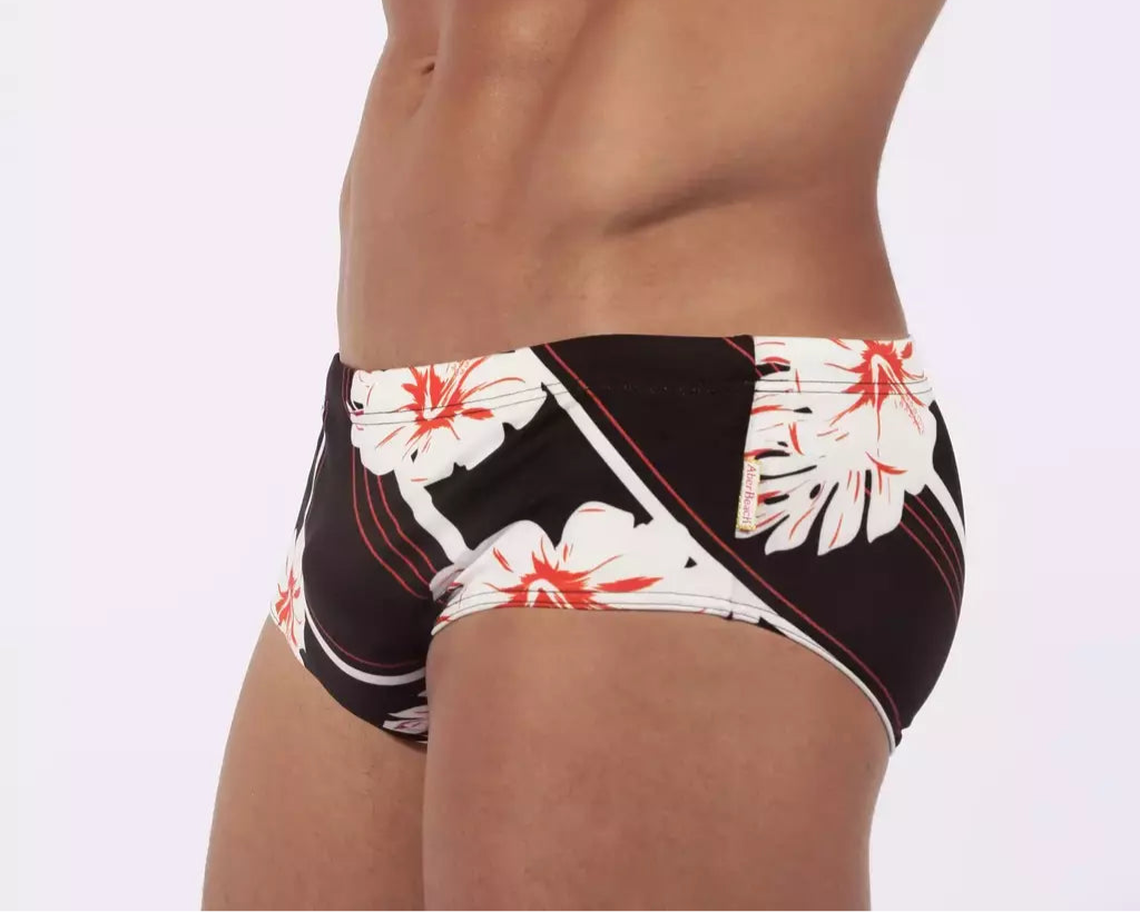 Low Rise Cut Men´s swim Trunks