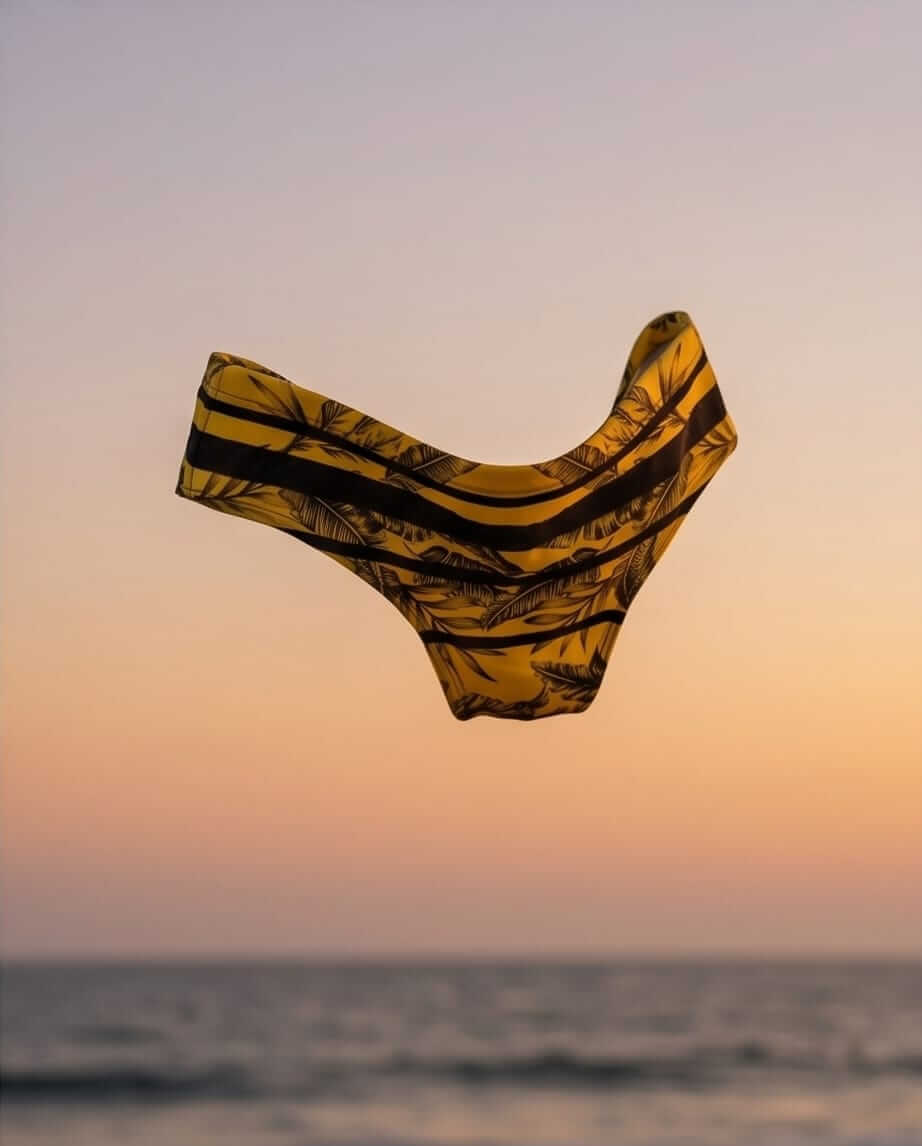 Yellow striped Swim Brief 6 cm - Aberbeach